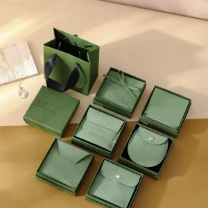 green jewelry packaging box